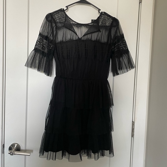 Black Lace Mini Tulle Dress - Picture 2 of 6